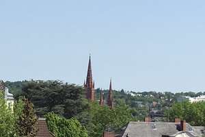 Great view: unique  penthouse-apartment with elevator and parking close to city center! – Die vollständige Adresse der Immobilie erhältst du vom Anbieter., 65195 Nordost, Wiesbaden – Vorschaubild 2