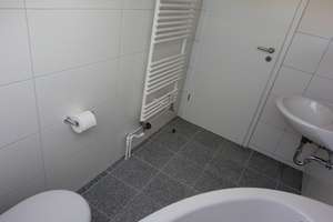 Provisionsfreie 3-Zimmer-Dachgeschosswohnung mit Stellplatz in Braunschweig-Hondelage – Veilchenweg 2, 38108 Hondelage, Braunschweig – Vorschaubild 7