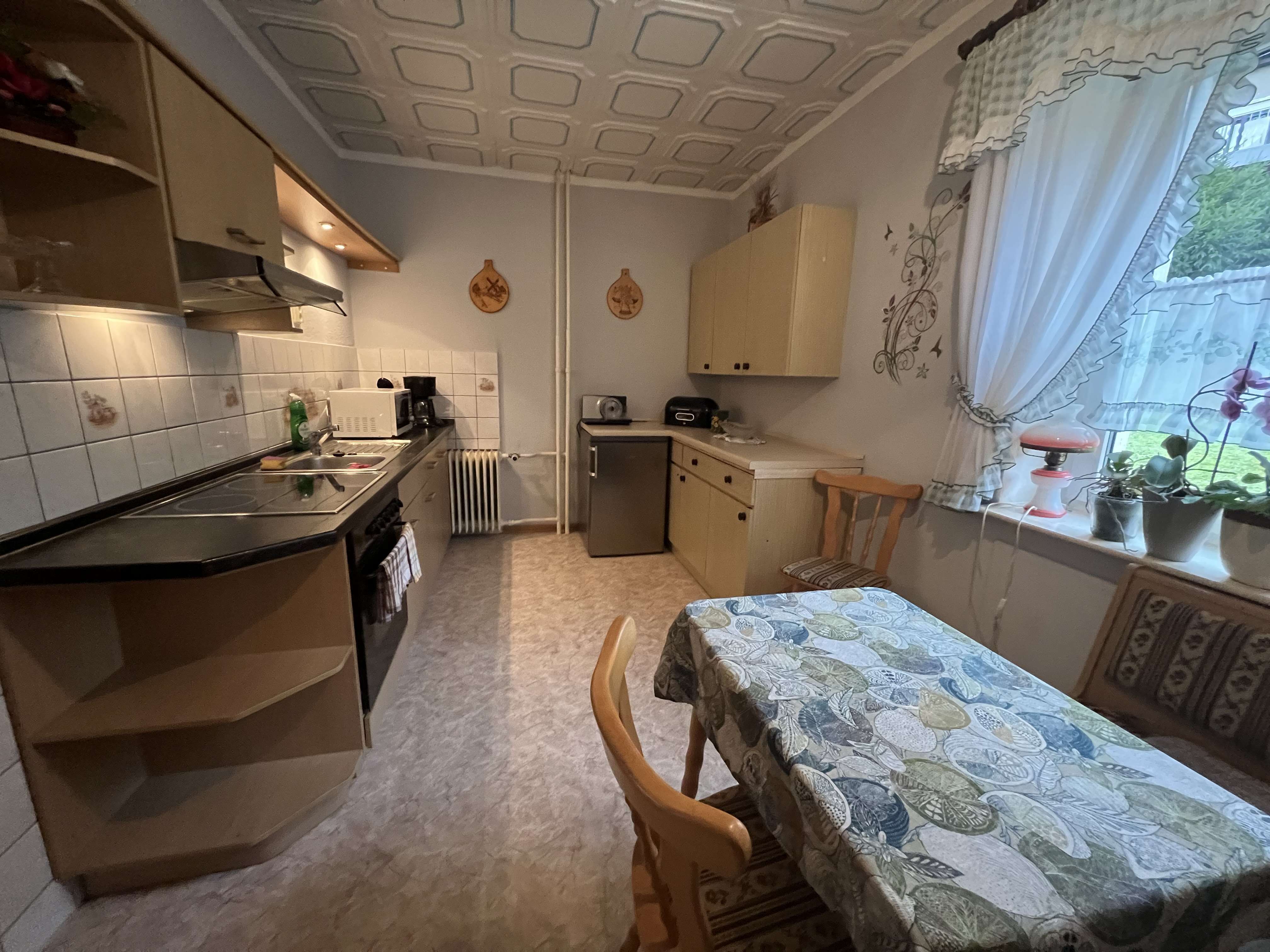 Immobilie in Schwarzenberg/Erzgebirge - Schöne DHH am Waldrand mit tollem Grundstück! - Bild 7