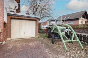 Gepflegtes 7-Zi.-Zuhause mit Garten, 2 Garagen und Carportstellplatz in Delligsen – Die vollständige Adresse der Immobilie erhältst du vom Anbieter., 31073 Delligsen – Vorschaubild 17