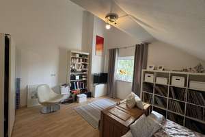 Schöne Splitlevel Doppelhaushälfte in ruhiger Lage! – Die vollständige Adresse der Immobilie erhältst du vom Anbieter., 42659 Burg/Höhscheid, Solingen – Vorschaubild 16