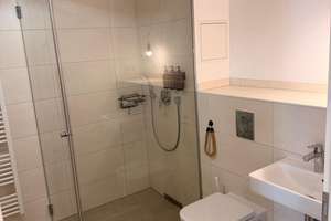 Moderne 4-Zimmer-Erdgeschosswohnung mit großer Terrasse und exklusivem Garten in Schönefeld – Alfred-Döblin-Allee 38, 12529 Schönefeld – Vorschaubild 19