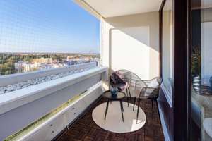 Bogenhausen: Hochwertig möbliertes Apartment im 13. OG - grandioser Fernblick – Die vollständige Adresse der Immobilie erhältst du vom Anbieter., 81925 Parkstadt, München – Vorschaubild 12