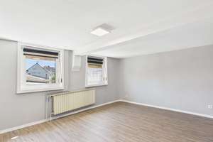 Einfamilienhaus mit Scheune, Pferdeställen, großzügigen Garten und Zusatzgebäude in Altenstadt – Die vollständige Adresse der Immobilie erhältst du vom Anbieter., 63674 Altenstadt – Vorschaubild 5
