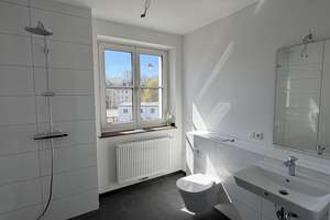 Aus Alt wird Neu: Modernes Wohnen im historischen Verwaltungsgebäude! 3,5 Zimmerwohnung Wohnung 10 – Krefelder Straße 83, 47226 Hochemmerich, Duisburg – Vorschaubild 8