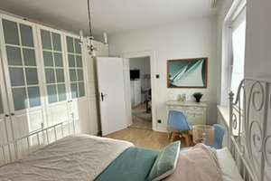 Vollmöblierte 3-Zimmer-Wohnung nahe des Baldeneysees inkl.  Balkon und Gartenmitnutzung – Drosselstraße 36, 45134 Stadtwald, Essen – Vorschaubild 4