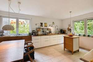 Helles Split-Level-Reiheneckhaus mit Garten und viel Platz für die ganze Familie – Die vollständige Adresse der Immobilie erhältst du vom Anbieter., 69118 Ziegelhausen, Heidelberg – Vorschaubild 6