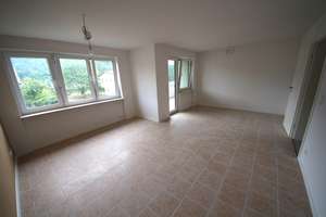 Marko Winter Immobilien -Neckarzimmern: Gemütliche 3,5-Zimmer-Wohnung mit Balkon