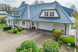 Rückzugsort der Extraklasse: Villa mit Eventlounge und Oldtimerhalle – Die vollständige Adresse der Immobilie erhältst du vom Anbieter., 25782 Tellingstedt – Vorschaubild 2