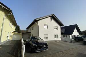 Zweifamilienhaus mit Einliegerwohnung, Garage und 2 Pkw-Stellplätzen in Eitorf – Die vollständige Adresse der Immobilie erhältst du vom Anbieter., 53783 Eitorf – Vorschaubild 2