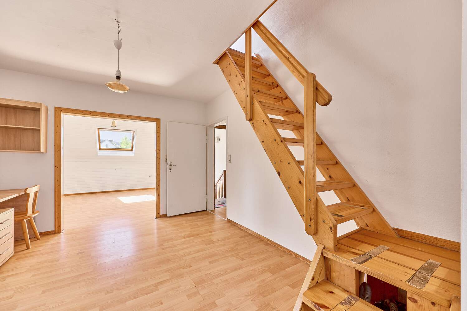 Immobilie in Mühltal - Dreifamilienhaus mit Potenzial in idyllischer Lage von Mühltal – Wohnen, Gestalten, Verwirklichen - Bild 26