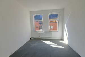 Erstbezug! Frisch sanierte 4-Zimmer-Wohnung mit Balkon und Dusche in Bremerhaven-Lehe! – Adolfstraße 24, 27576 Lehe, Bremerhaven – Vorschaubild 5