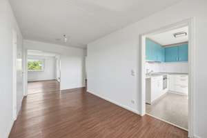 Penthouse-Feeling: Schöne 4-Zimmer-Wohnung mit Blick in den Wald – Die vollständige Adresse der Immobilie erhältst du vom Anbieter., 70469 Hohe Warte, Stuttgart – Vorschaubild 6