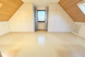 Zweifamilienhaus mit großzügigem Grundstück und Naturidylle – Ennepe-Ruhr-Kreis – Vorschaubild 16