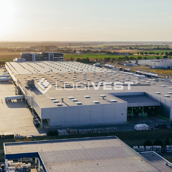 Neubau Realisierung einer modernen Lager- und Produktionsstätte nahe der A92!