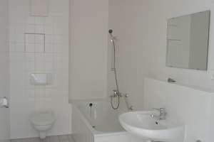Lichtdurchflutete 2-Raum-Wohnung in unmittelbarer Zentrumsnähe !! – Lutherstraße 9, 4315 Neustadt-Neuschönefeld, Leipzig – Vorschaubild 4