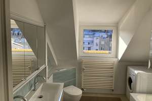 Lichtdurchflutete Dachgeschosswohnung in Derendorf inkl. Stellplatz im Hof – Barbarastraße 10, 40476 Derendorf, Düsseldorf – Vorschaubild 6