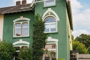 100 m² Altbauwohnung in Köln Dellbrück