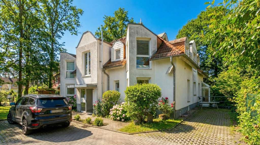 Immobilie in Mühlenbecker Land - Wohnkomfort auf höchstem Niveau in ruhiger, grüner Lage - Bild 1