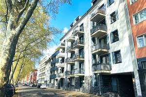 Stilvolle 2-Zimmer-Wohnung mit zwei Balkonen und TG-Stellplatz