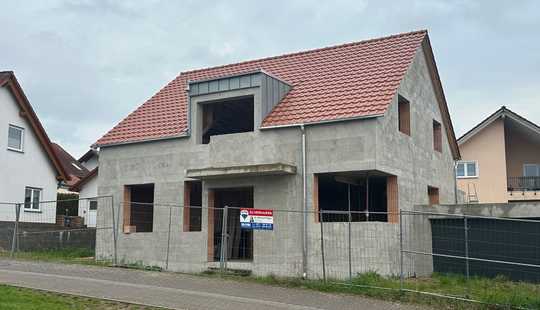 Bild von Projekt Rohbau mit Dach