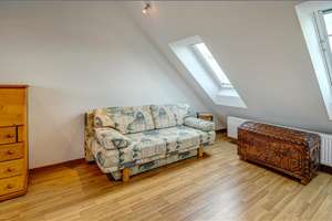 Möbliert: Helle Maisonettewohnung mit Balkon und Dachterrasse – Die vollständige Adresse der Immobilie erhältst du vom Anbieter., 81377 Am Waldfriedhof, München – Vorschaubild 6