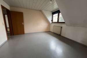 Wohnen mit Weitblick – großzügiges Dachgeschoss mit 4,50 m Deckenhöhe und großen Flächen – Die vollständige Adresse der Immobilie erhältst du vom Anbieter., 70376 Münster, Stuttgart – Vorschaubild 14