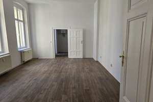Geräumige und sonnige Wohnung direkt neben Theater zu vermieten. – Demianiplatz 29-30, 2826 Innenstadt, Görlitz – Vorschaubild 21