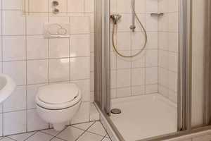 *HELLE UND RUHIGE 2,5-Zi. Whg. mit Sonnenbalkon, Möbiusstraße, E-Frohnhausen!* – Möbiusstraße 9, 45147 Essen – Vorschaubild 18