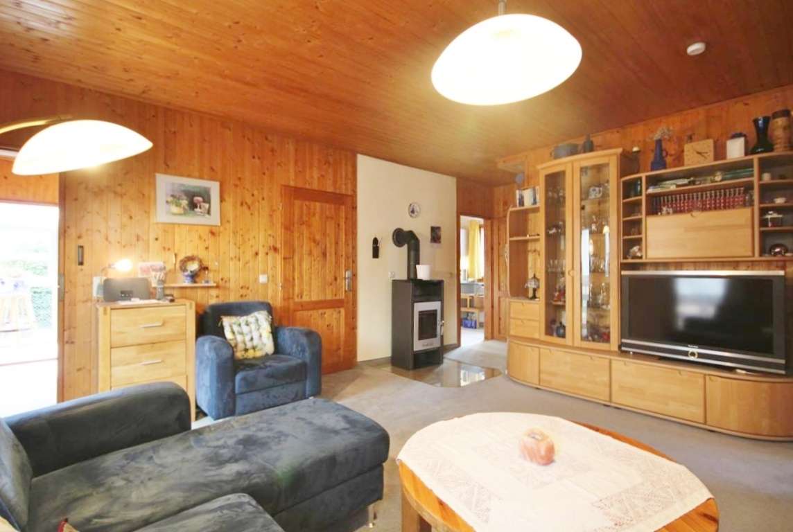 Immobilie in Hinterschmiding - "Für Menschen, die das Besondere lieben"
Liebevolles Unikat mit 2 Garagen, großzügigem Grundstück u - Bild 24