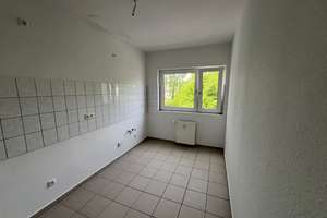 Helle 3 Zi.-Whng.- mit einem Wannenbad mit Fenster - Balkon - Duisburg Rheinhausen – Lortzingstraße 13, 47226 Rheinhausen-Mitte, Duisburg – Vorschaubild 2