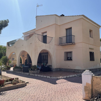 127807 Freistehende Villa in Masías mit großem Grundstück, Swimmingpool und Sportbereich 12794682059