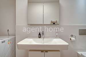 MÖBLIERT - PRAG CITY LIVING - Exklusive Maisonette mit Terrasse – Die vollständige Adresse der Immobilie erhältst du vom Anbieter., 70469 Bahnhof Feuerbach, Stuttgart – Vorschaubild 22