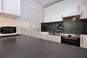 Modern möblierte Wohnung mit Tiefgarage und Balkon in Stuttgart Asemwald – Die vollständige Adresse der Immobilie erhältst du vom Anbieter., 70599 Asemwald, Stuttgart – Vorschaubild 17