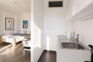 MEIN BERLIN MEIN RÜCKZUGSORT - tolles Apartment, Blick ins Grüne, Nähe Kudamm, Berlin-Wilmersdorf – Die vollständige Adresse der Immobilie erhältst du vom Anbieter., 10717 Wilmersdorf, Berlin – Vorschaubild 7