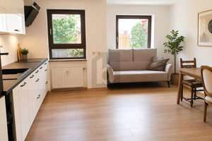SCHÖNES ZUHAUSE MIT SONNENTERRASSE & GARTEN – Die vollständige Adresse der Immobilie erhältst du vom Anbieter., 83125 Eggstätt – Vorschaubild 3