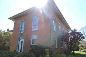 Elegante Stadtvilla in beliebter Wohnlage – 60433 Frankfurter Berg, Frankfurt am Main – Vorschaubild 3