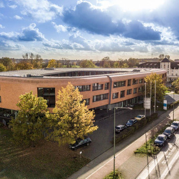 EXKLUSIV ÜBER RUHR REAL: Moderne Laborflächen in attraktiver Lage im Duisburger Süden