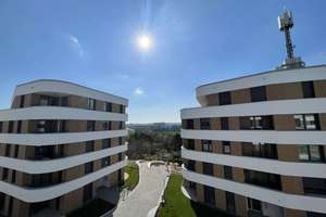 Leben auf dem City-Hügel - 3-Zimmer-Wohnung mit Einbauküche & Südbalkon – Am Fort Hechtsheim 17, 55131 Oberstadt, Mainz – Vorschaubild 1