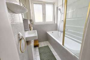 Großzügige möblierte Wohnung mit Balkon nahe Schillerplatz – Uhlandstraße 36, 40237 Düsseltal, Düsseldorf – Vorschaubild 12
