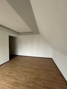 Gepflegte 3-Zimmer-Wohnung im 2. OG mit Balkon in Weißenthurm