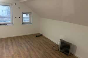 10363 - Modernes saniertes Einfamilienhaus mit Dachterrasse in Frankfurt-Praunheim – 60488 Praunheim, Frankfurt am Main – Vorschaubild 18