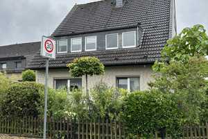 Tolles Zweifamilienhaus mit großzügigem Garten sucht neuen Eigentümer – Willicher Heide 35, 47877 Viersen (Kreis) – Vorschaubild 4