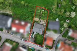 Zweifamilienhaus mit schönem Garten und Garage – Reutlingen (Kreis) – Vorschaubild 4