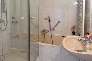 Property thumbnail 9