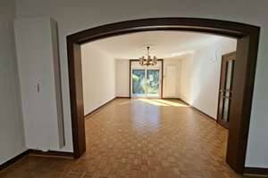 Großzügige 4-Zimmer Wohnung mit eigenem Gartenparadies in Grafenberg Nähe Aaper Wald – 40235 Grafenberg, Düsseldorf – Vorschaubild 5