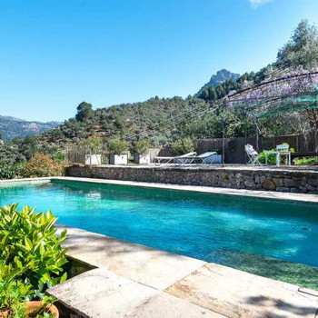 Schönes Anwesen mit Pool, Gästehaus und fantastischem Ausblick in Sóller