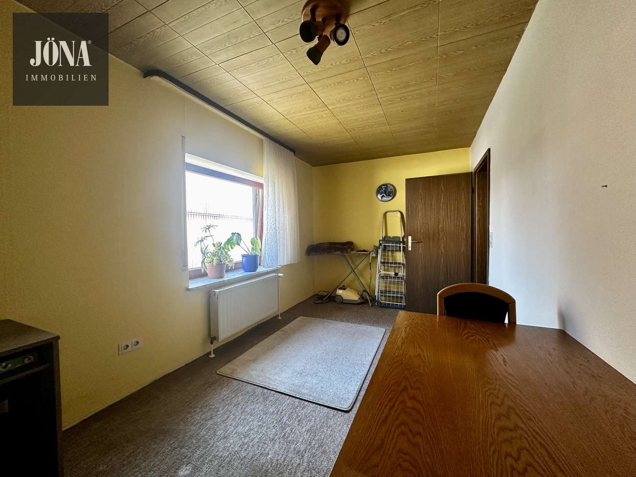 Immobilie in Kulmbach - Einfamilienhaus mit Charme und Entwicklungspotenzial in Katschenreuth - Bild 8