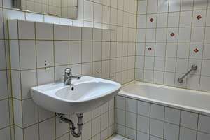 Tolle 3 Raum Wohnung im Herzen von Zwickau – Peter-Breuer-Str. 10, 8056 Innenstadt, Zwickau – Vorschaubild 10