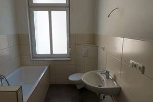 Loggia u. Balkon: neuwertige 3,5-Zimmer Porta Hausberge ZENTRAL – Hauptstraße 45, 32457 Porta Westfalica – Vorschaubild 10